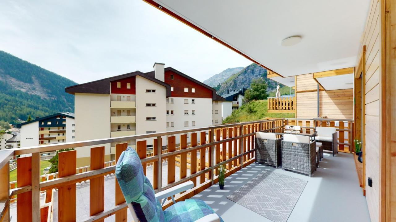 Apartment With Sauna And Mountain View Лейкербад Екстер'єр фото